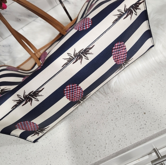 🔹️ Tory Burch 🔹️kerrington pinepple large tote bag with COA✨️💙 - Picture 14 of 14